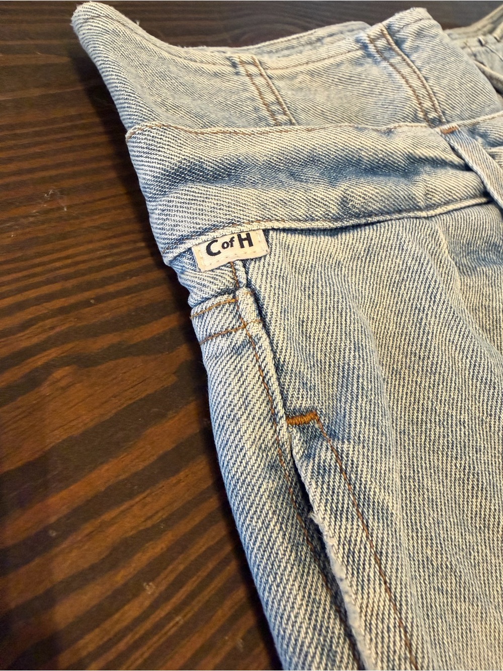 Light Wash High-Waist Wide Leg Jeans - Citizens of Humanity - Picture 7 of 11